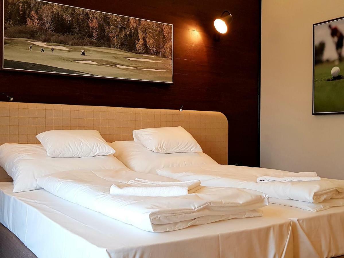 Bed and Breakfast Pannonia Golf & Country Club à Alcsutdoboz Extérieur photo
