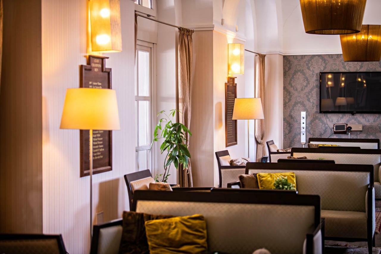 Bed and Breakfast Pannonia Golf & Country Club à Alcsutdoboz Extérieur photo