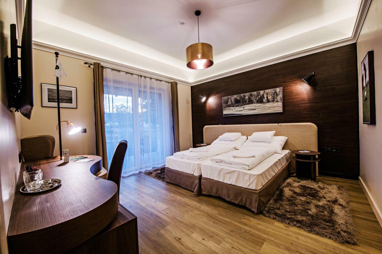 Bed and Breakfast Pannonia Golf & Country Club à Alcsutdoboz Extérieur photo